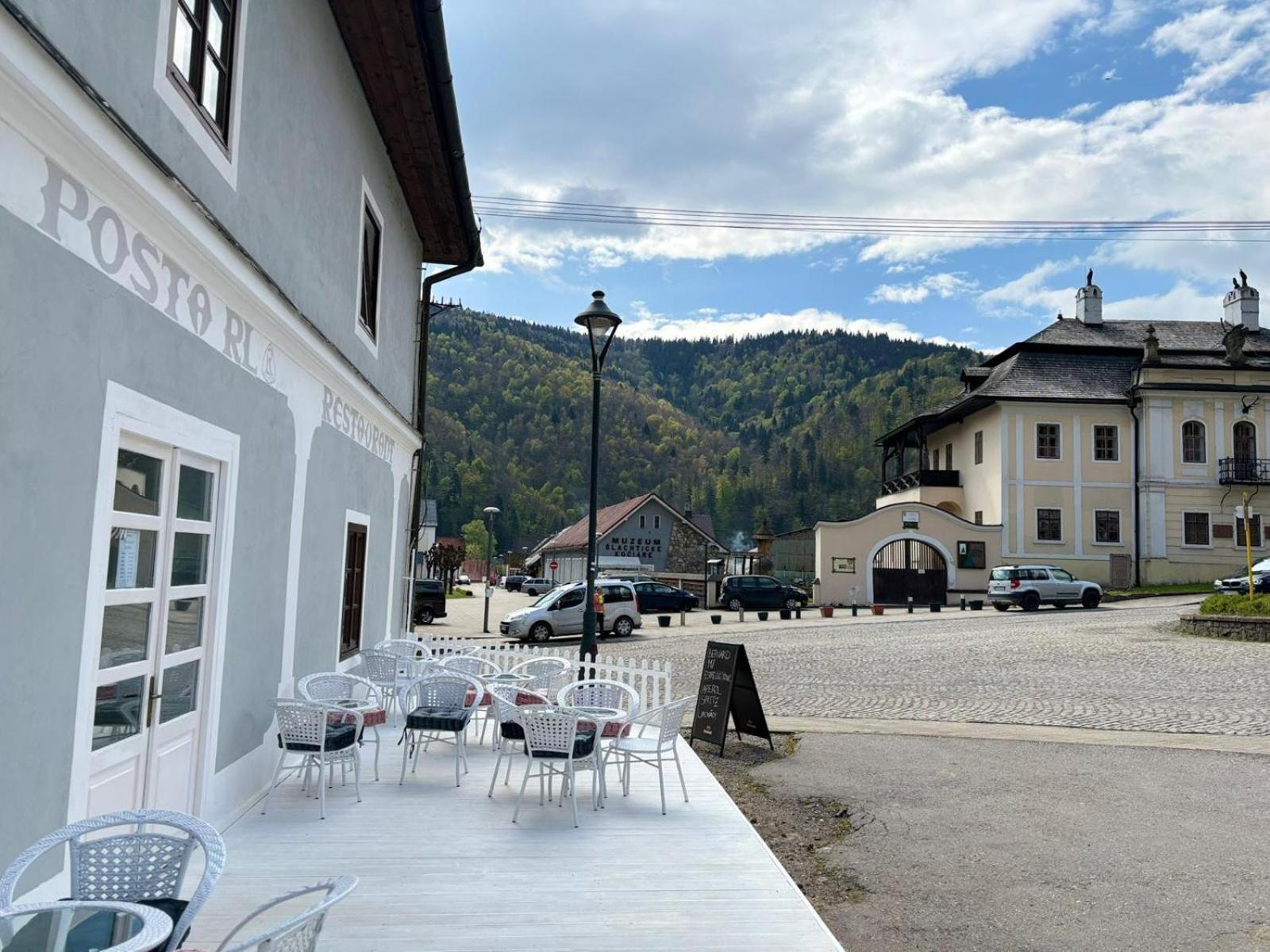 Boutique Hotel Posta Rl Oravsky Podzamok Eksteriør billede
